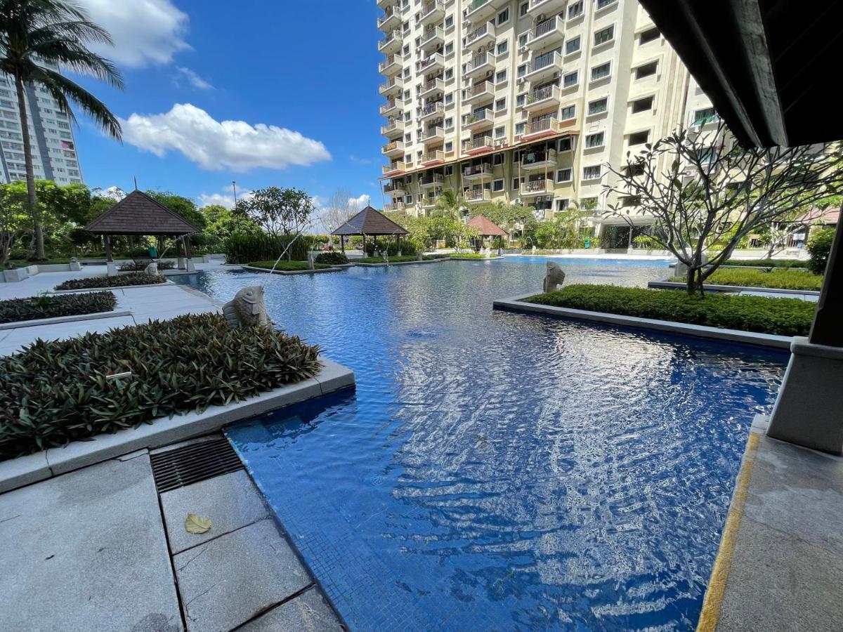 Homestay Aiyu - Luxury Stay Shah Alam Esterno foto